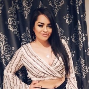 Meet your Posher, Tania